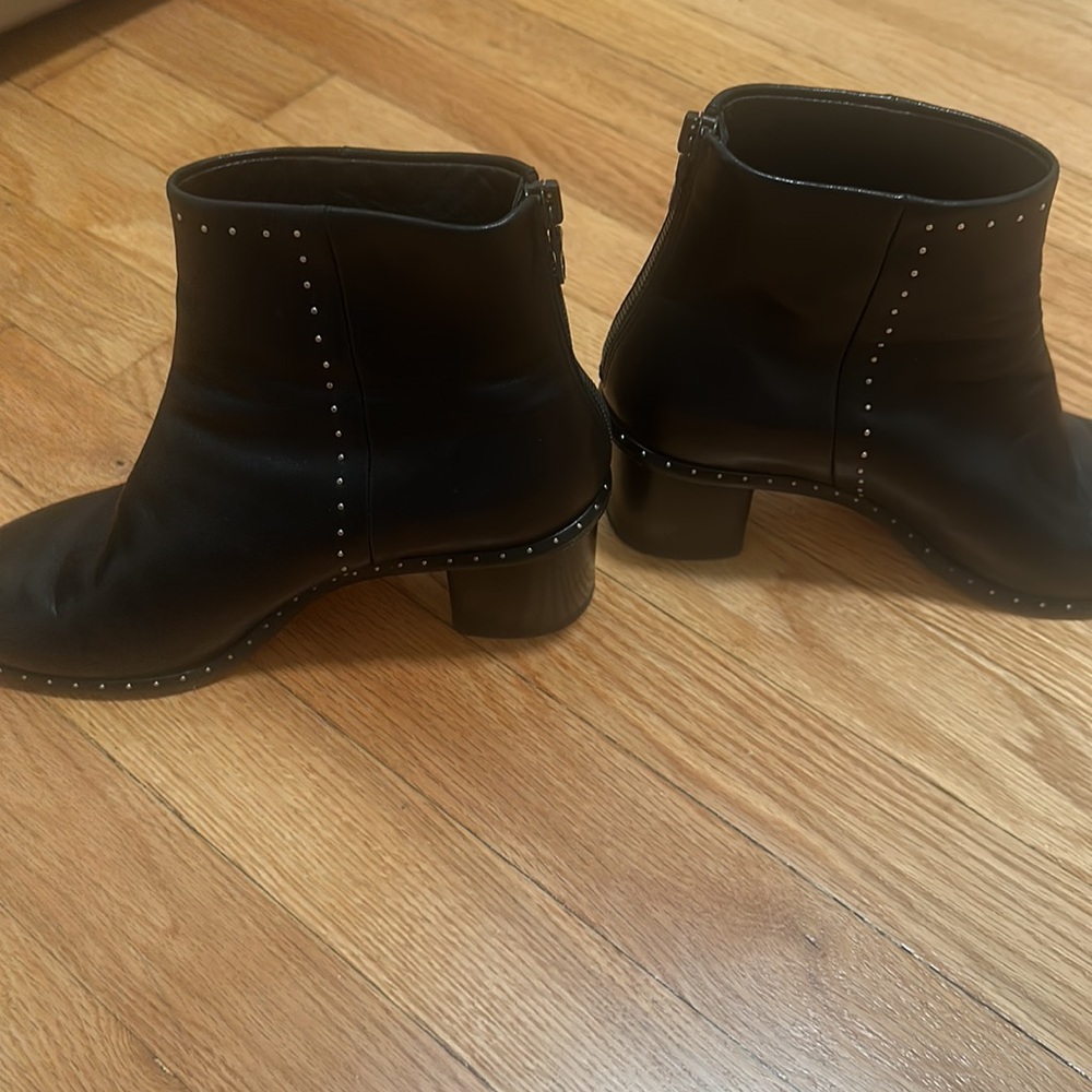 Short booties - Picture 3 of 4
